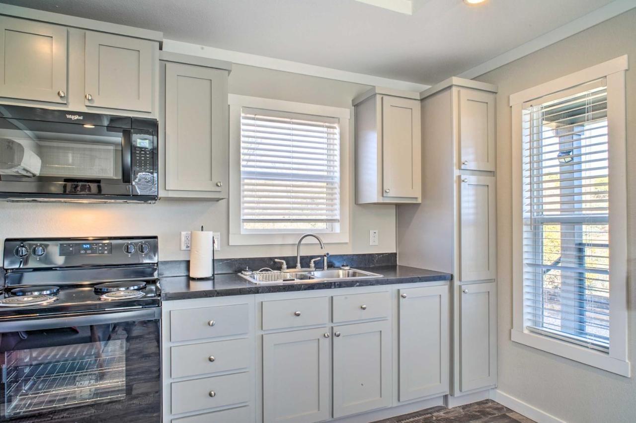 The Roadrunner - Silver City Oasis With Views! Exterior photo